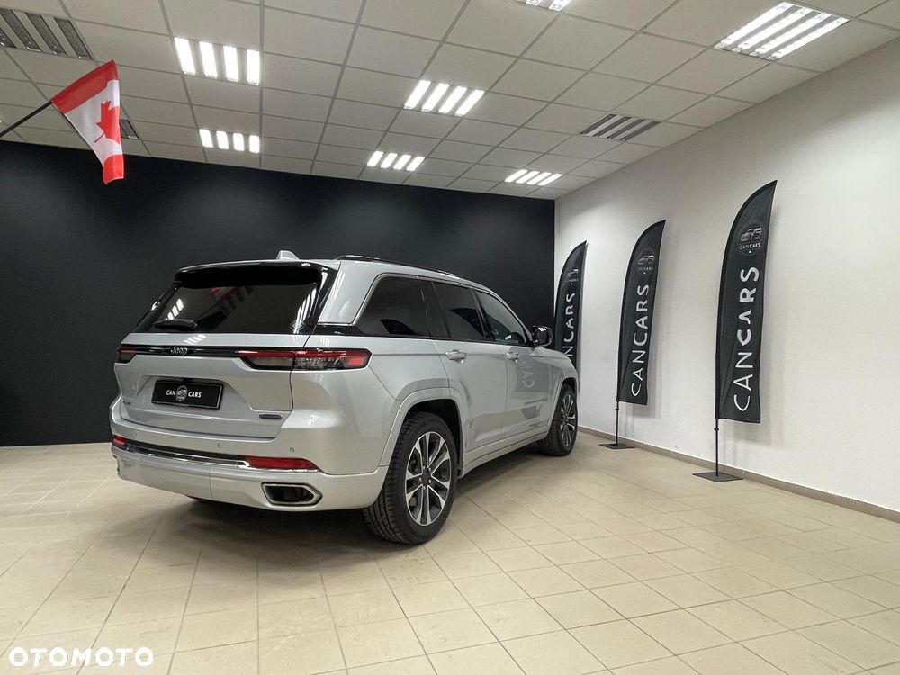 Jeep Grand Cherokee - 17