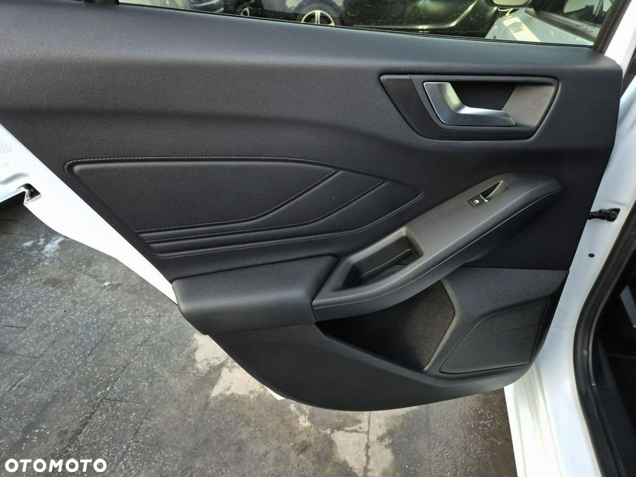 Ford Focus - 24