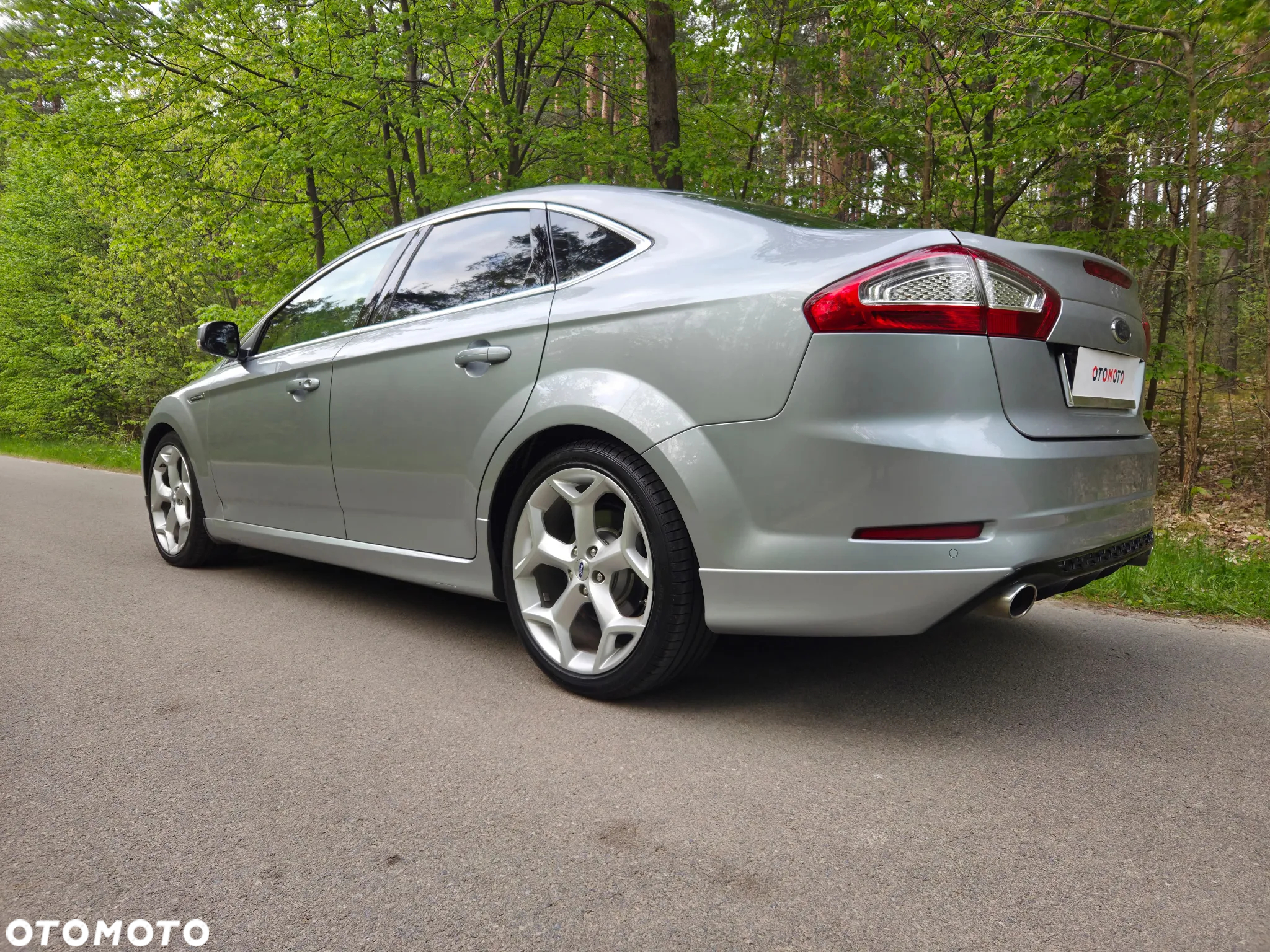 Ford Mondeo 2.0 TDCi Ghia - 9