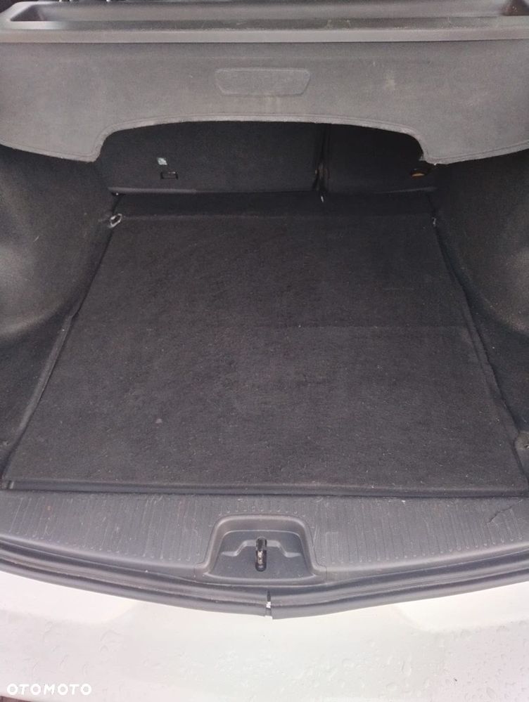 Dacia Logan 1.2 16V Access - 6
