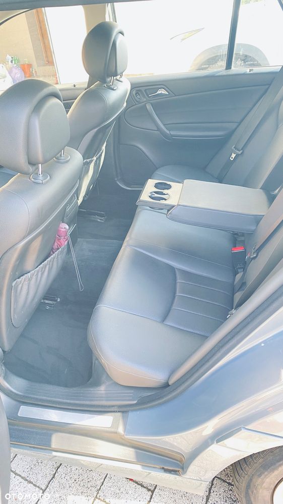 Mercedes-Benz Klasa C - 15