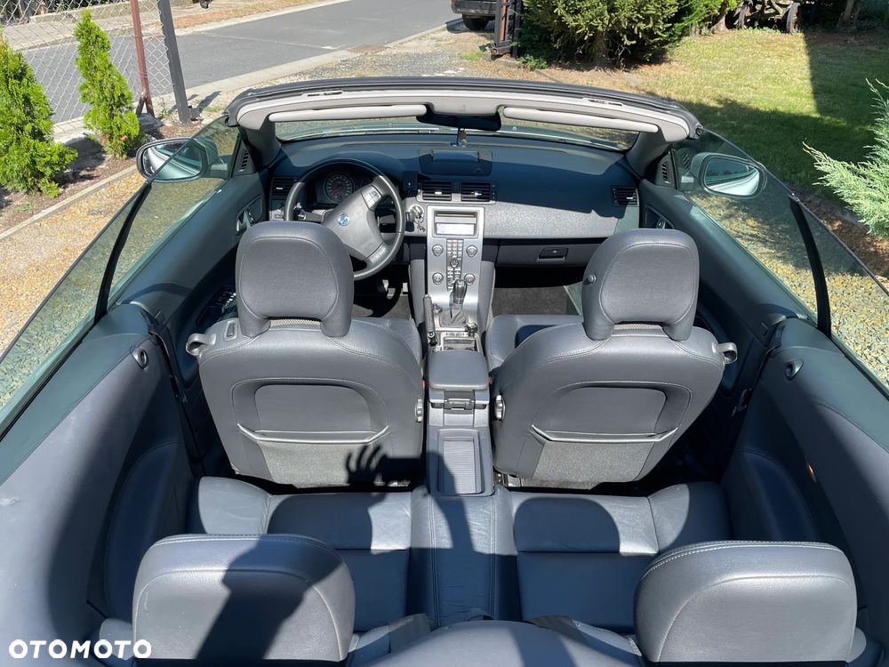 Volvo C70 2.0D Summum - 13