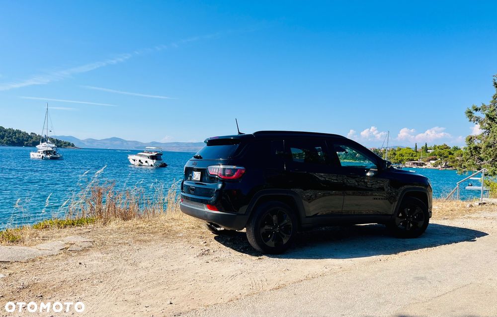Jeep Compass - 9