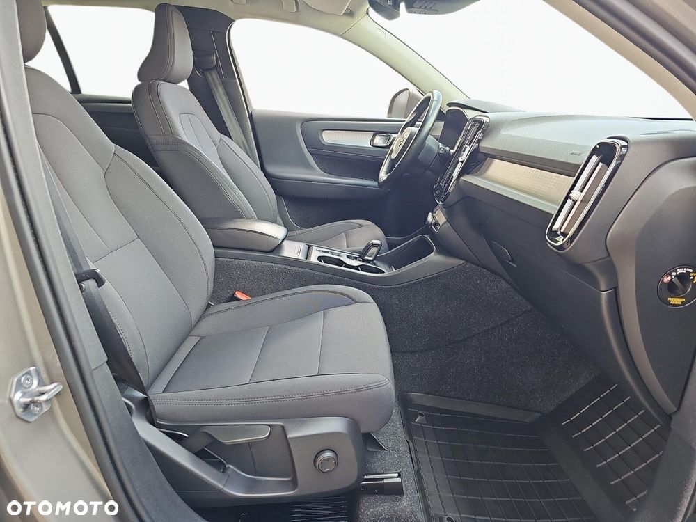 Volvo XC 40 - 14