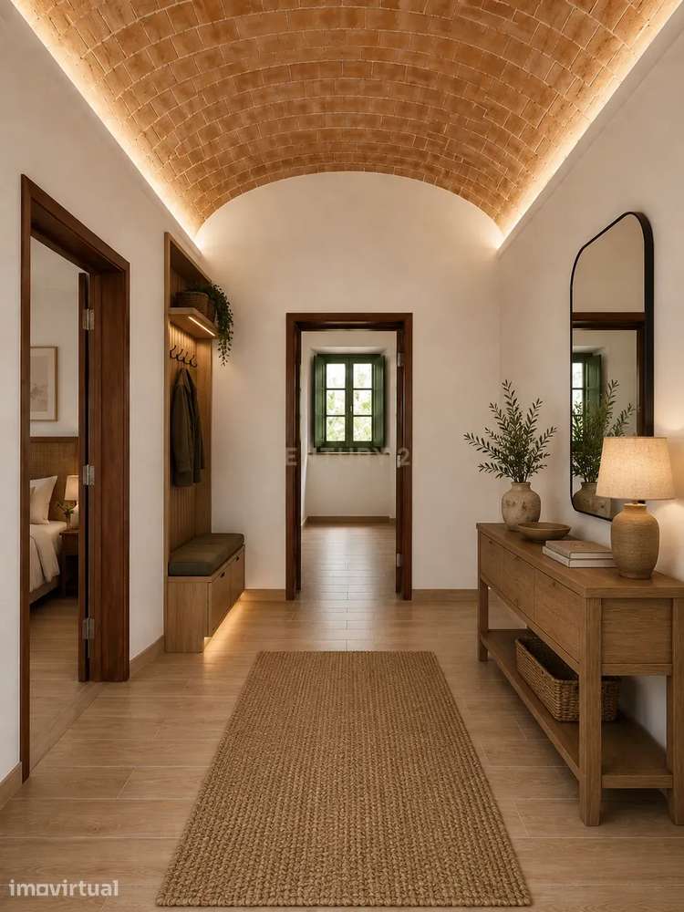 Moradia T2 com Potencial para T3 | Quintal, Poço e Excelente Luminosid - Grande imagem: 4/34