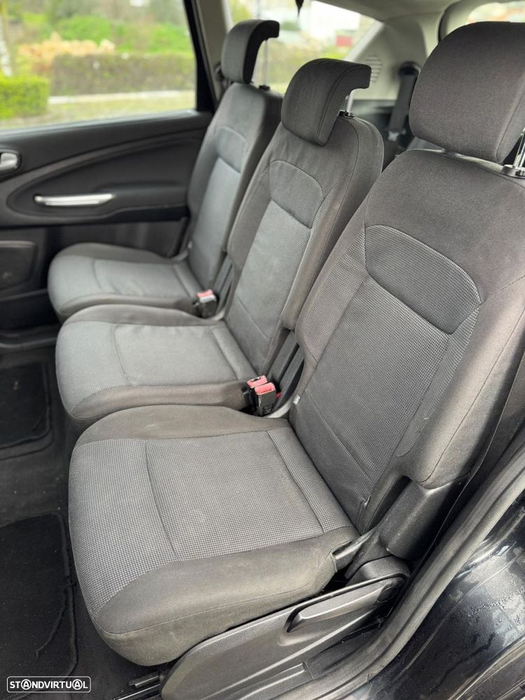 Ford S-Max 1.8 TDCi Trend 7L - 12