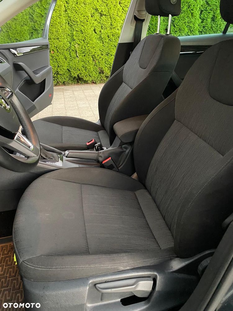 Skoda Octavia 2.0 TDI Style DSG - 14