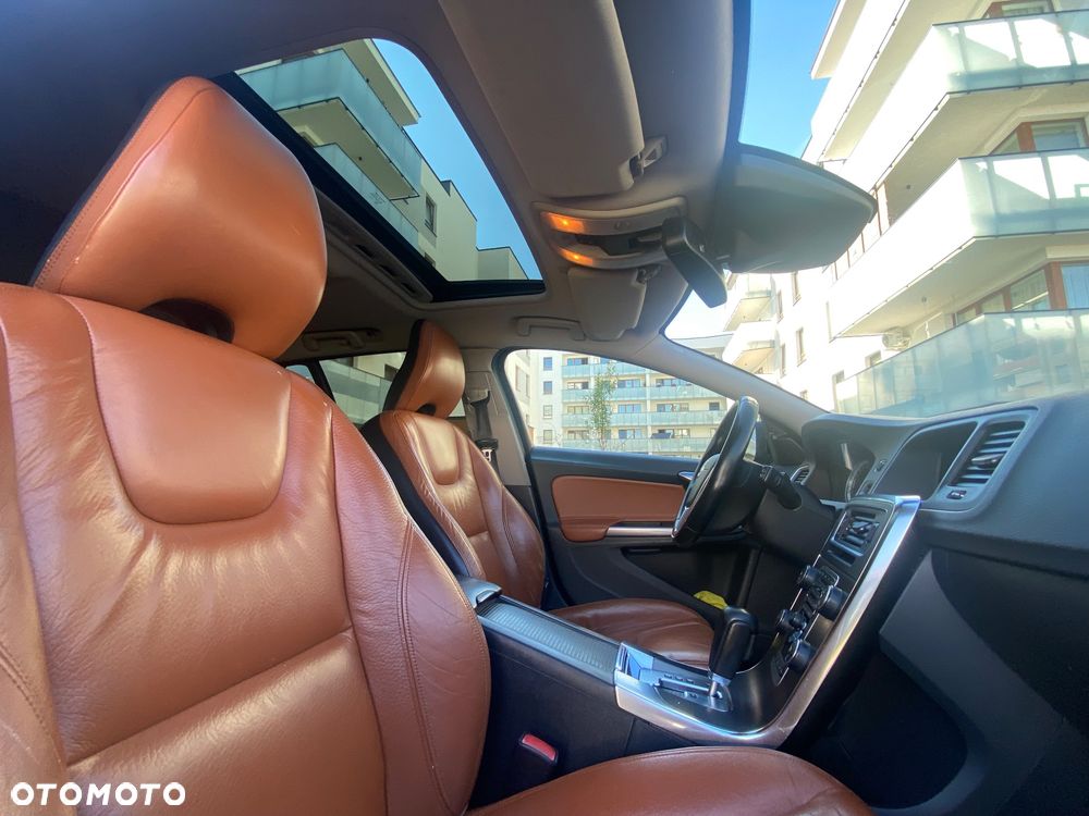 Volvo V60 - 14