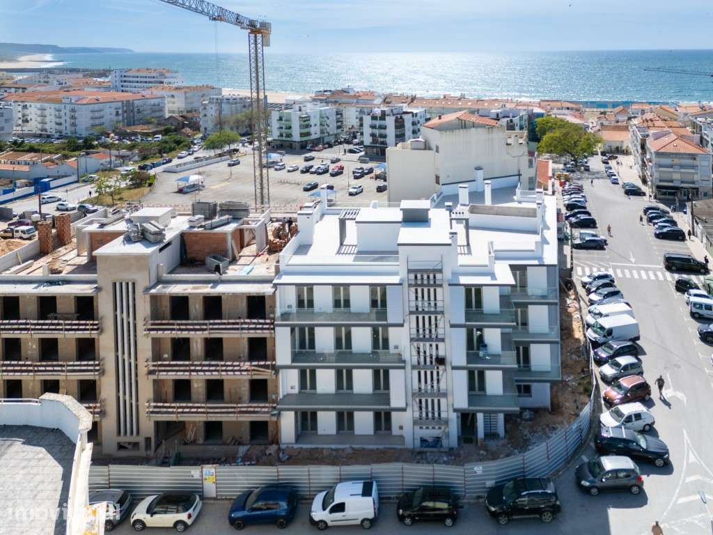 Apartamento T3 junto ao mercado- 200 mts da praia - Grande imagem: 2/69