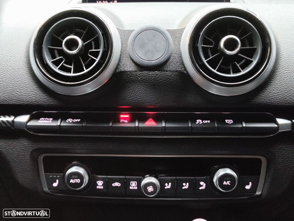 Audi A3 Limousine 2.0 TDI S tronic S line Sport Pack - 16