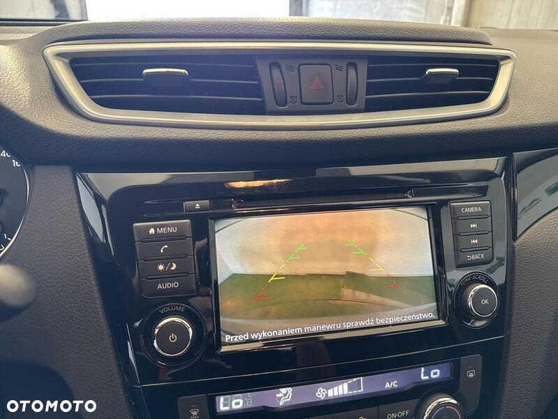 Nissan Qashqai 1.3 DIG-T Acenta - 16