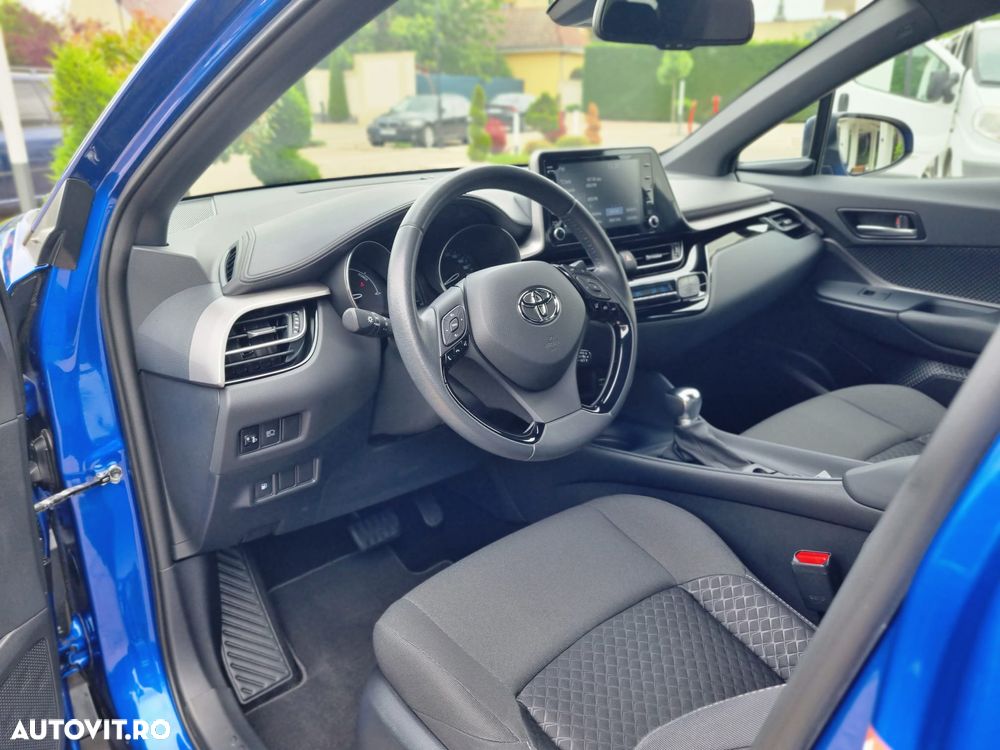 Toyota C-HR Style Selection - 14