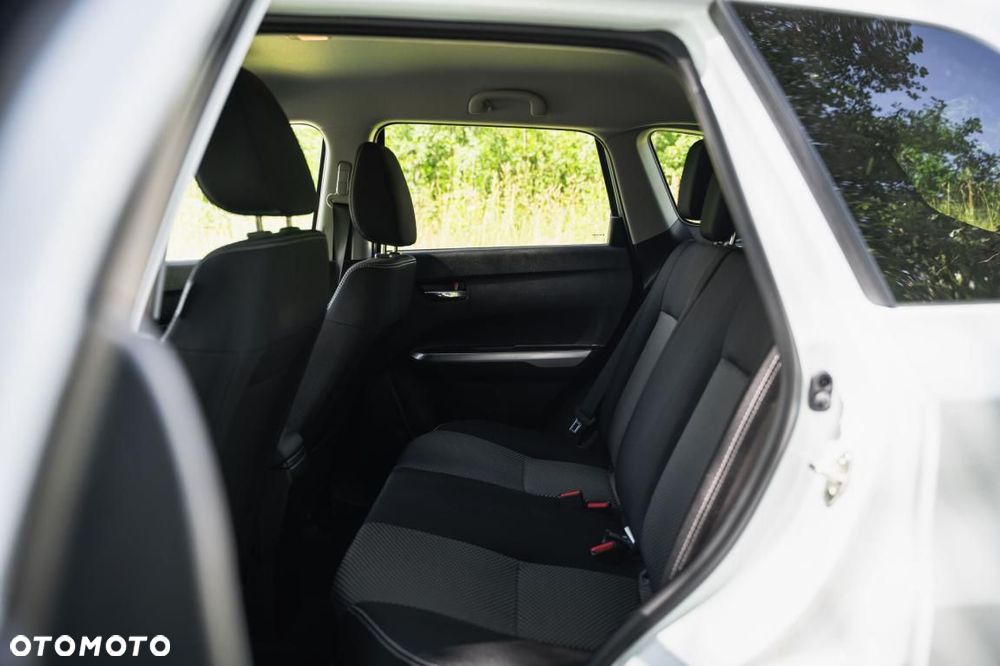 Suzuki Vitara - 21