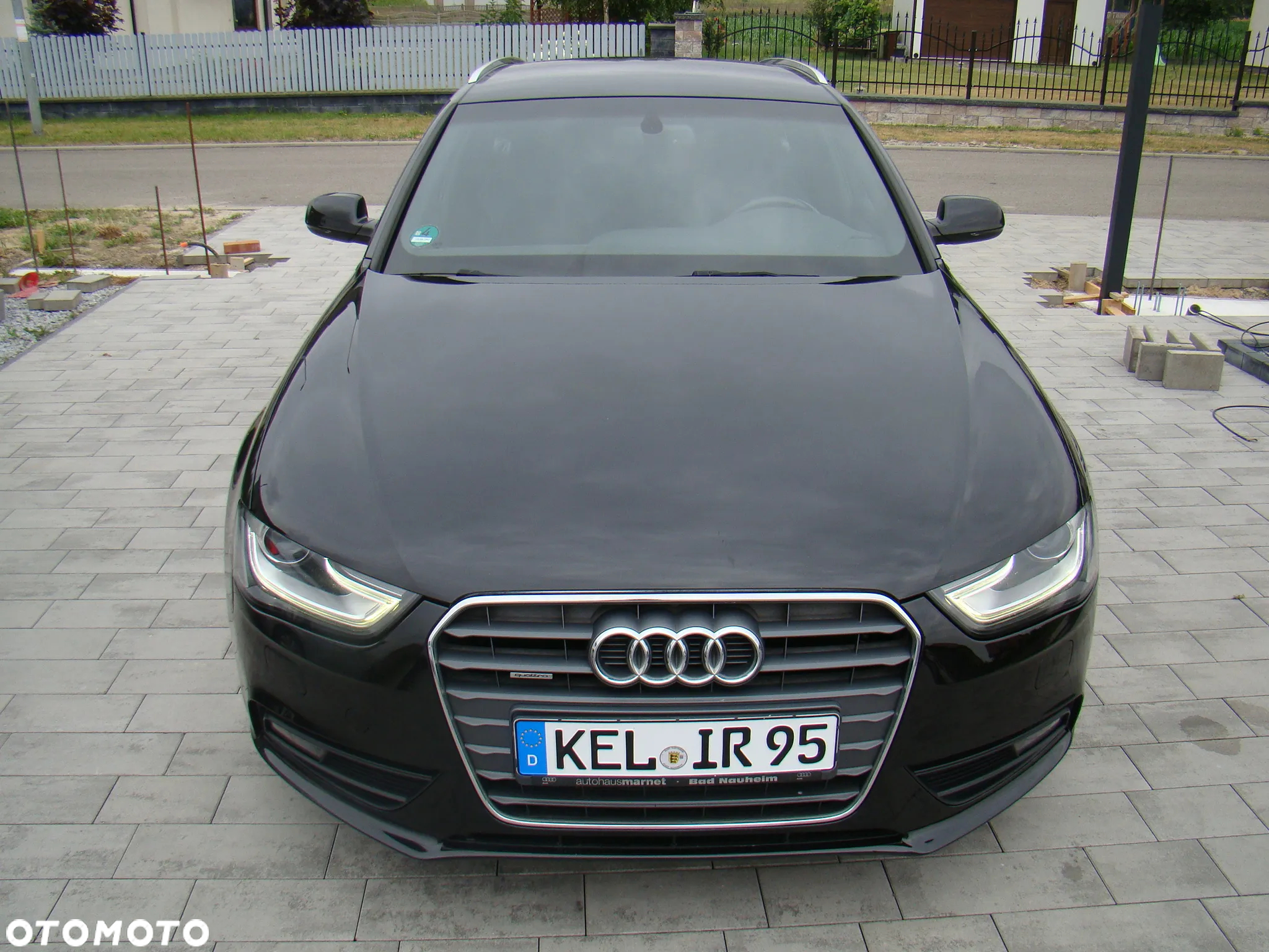 Audi A4 Avant 2.0 TDI DPF quattro S tronic S line Sportpaket - 3