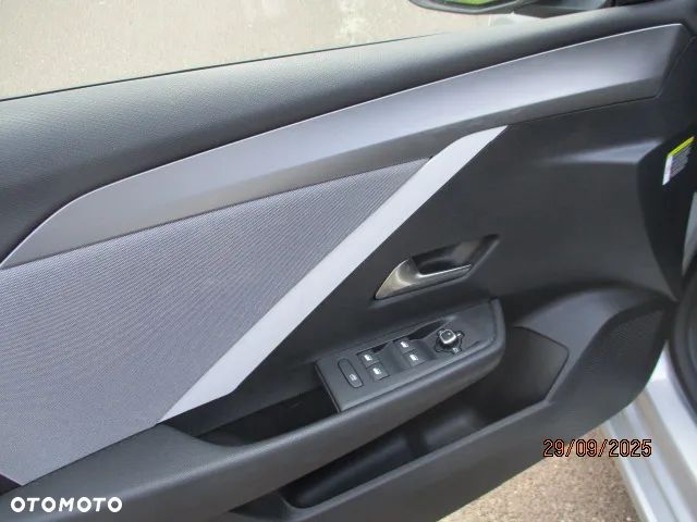Opel Astra VI 1.2 T Elegance S&S - 6