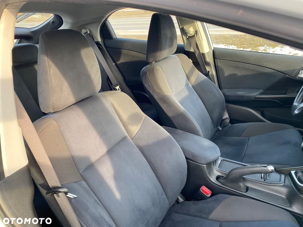 Honda Civic 1.4 i-VTEC Sport - 21