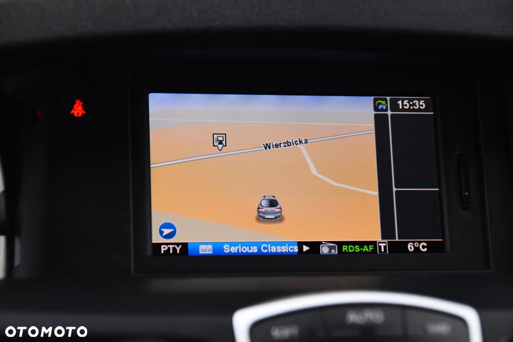 Renault Laguna dCi 175 FAP Bose Edition - 20