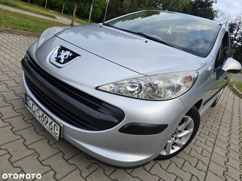 Peugeot 207 1.6 HDi 16V Trendy - 1