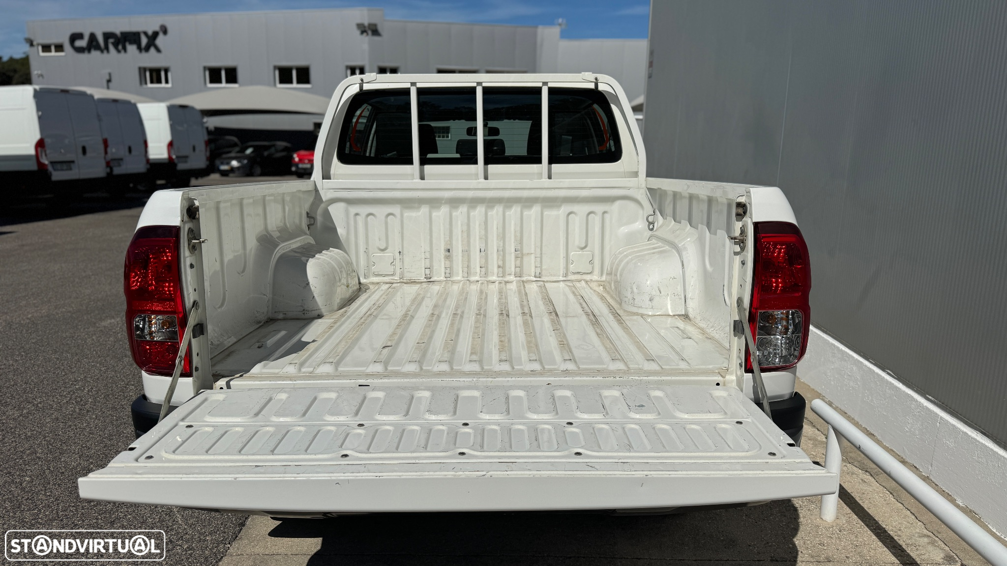 Toyota Hilux 2.4 D-4D 4WD CD CM - 7