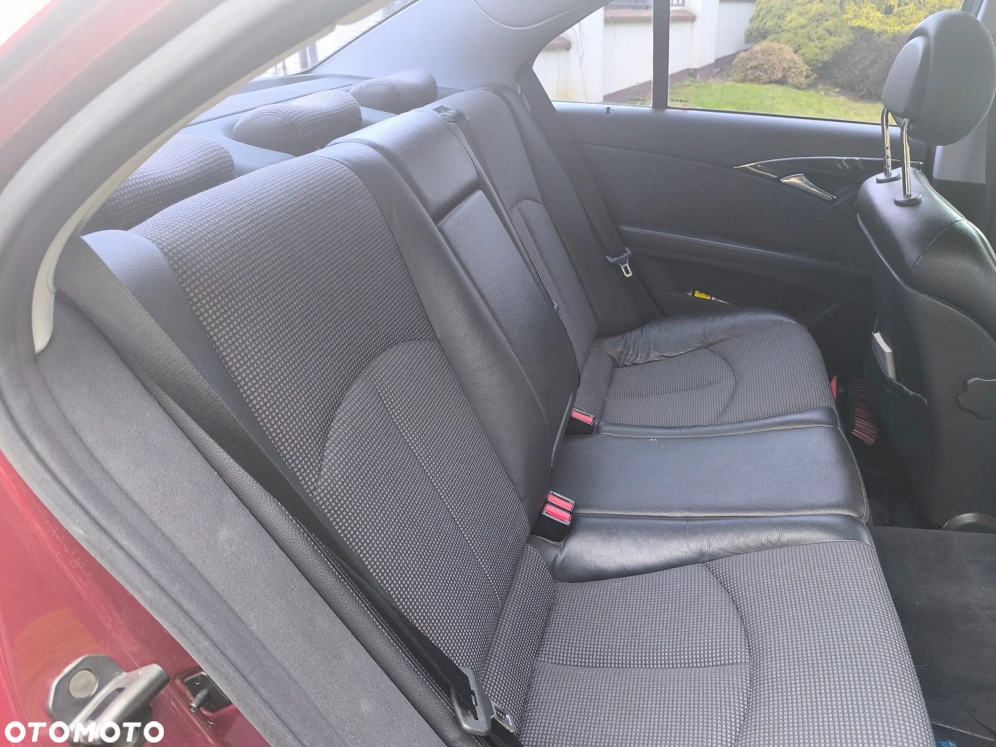 Mercedes-Benz Klasa E 320 4-Matic Avantgarde - 10