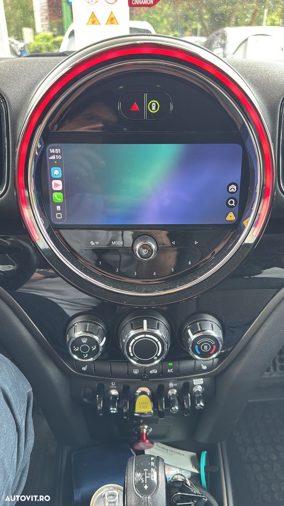 Mini Countryman Cooper SE ALL4 AT - 13