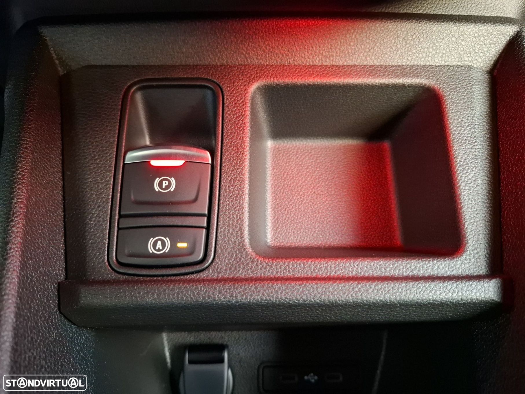 Renault 5 E-Tech 52 kWh Techno Autonomia Conforto - 21