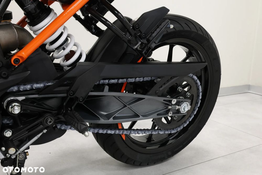 KTM Duke 125 - 39