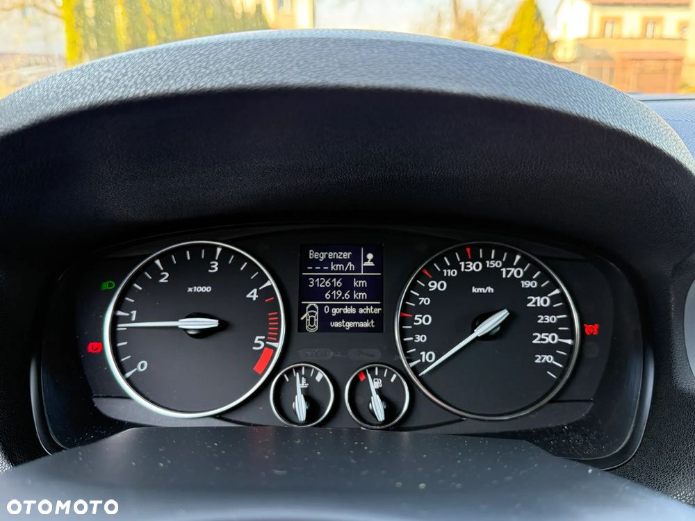 Renault Laguna 2.0 DCi FAP Expression - 18