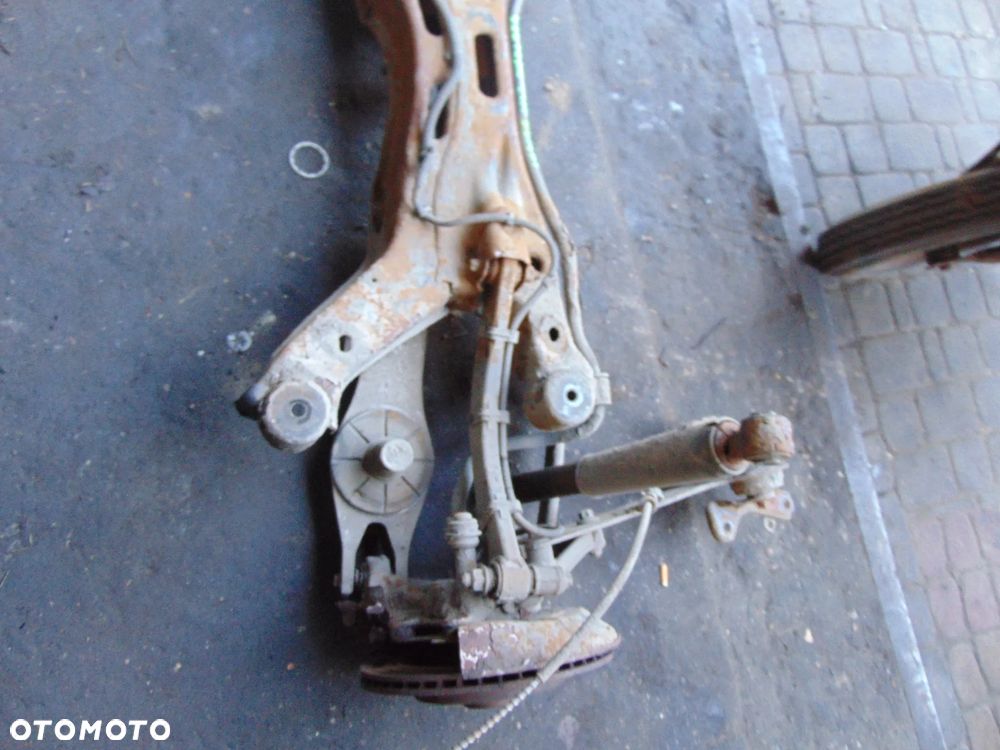 belka tył opel vectra c kombi lift 2,0 turbo - 6