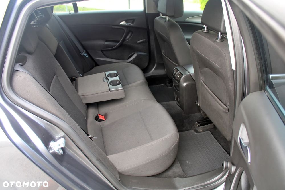 Opel Insignia 2.0 CDTI automatik Active - 27