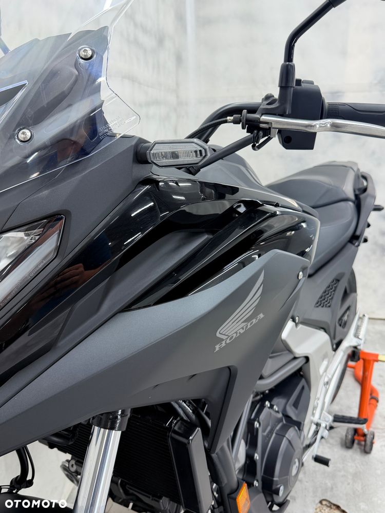 Honda NC - 25