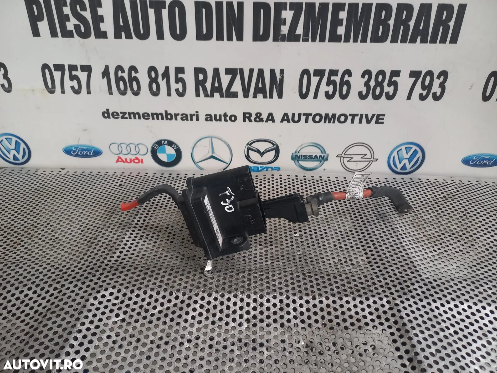Modul Distribuitor Repartitor Curent Bmw F20 F21 F22 F23 F30 F31 F32 F34 F36 F80 Etc Cod   - Dezmem - 4
