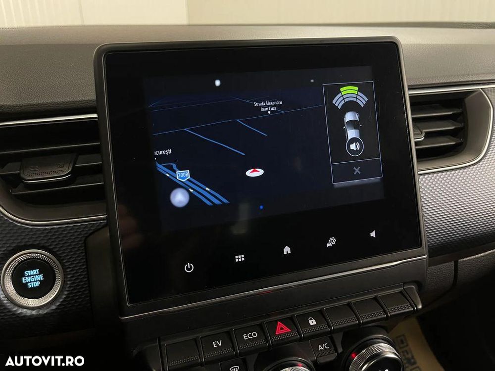 Renault Arkana E-TECH 145 Evolution - 14