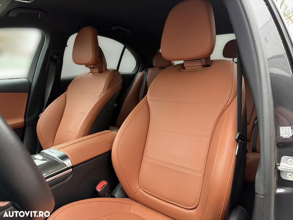 Mercedes-Benz C - 15