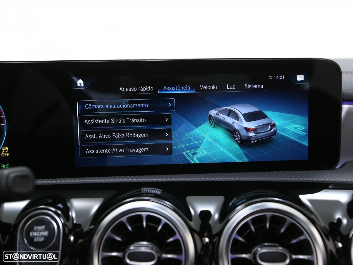 Mercedes-Benz A 250 Limousine e AMG Line - 28