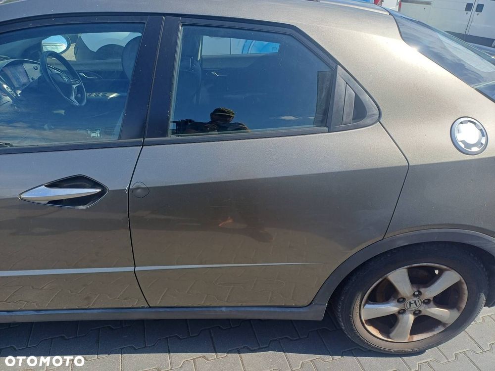 DRZWI KOMPLETNE LEWY TYŁ HONDA CIVIC VIII NH701M - 1