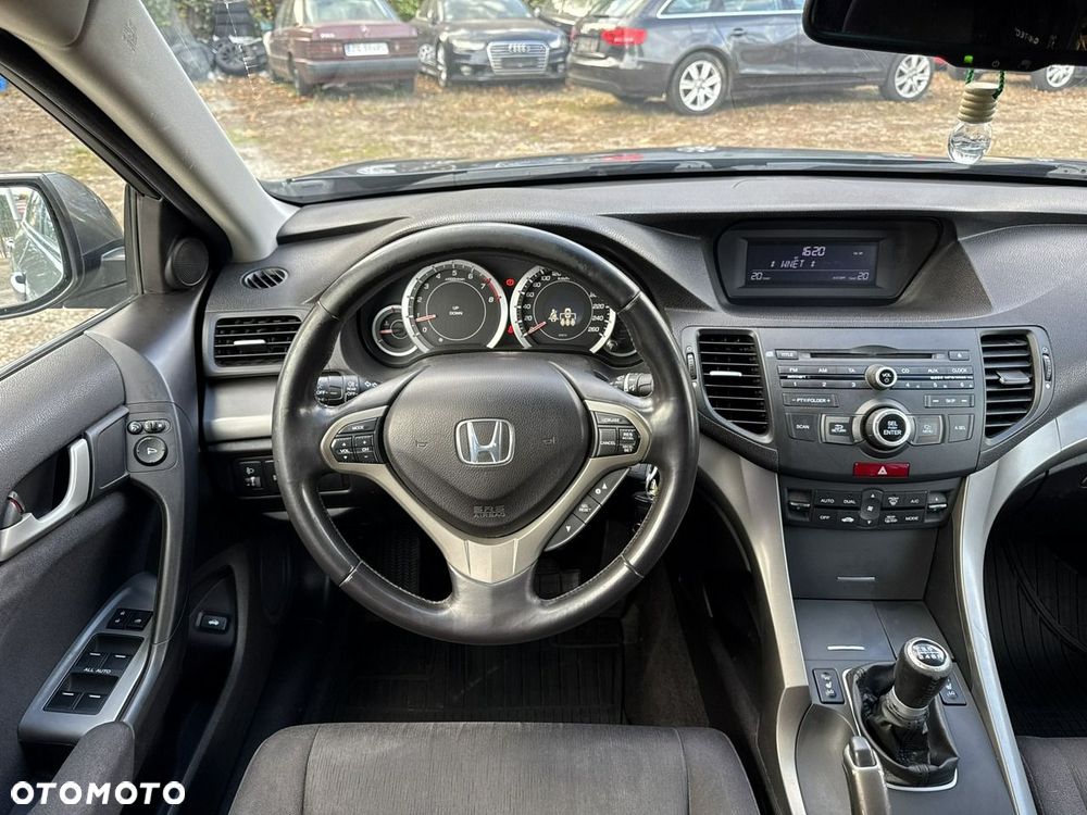 Honda Accord 2.0 Elegance - 25