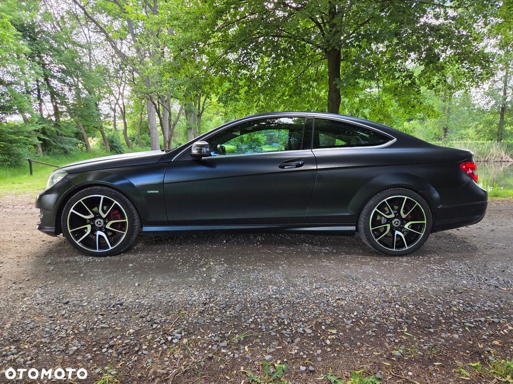 Mercedes-Benz Klasa C 250 CGI BlueEff - 6