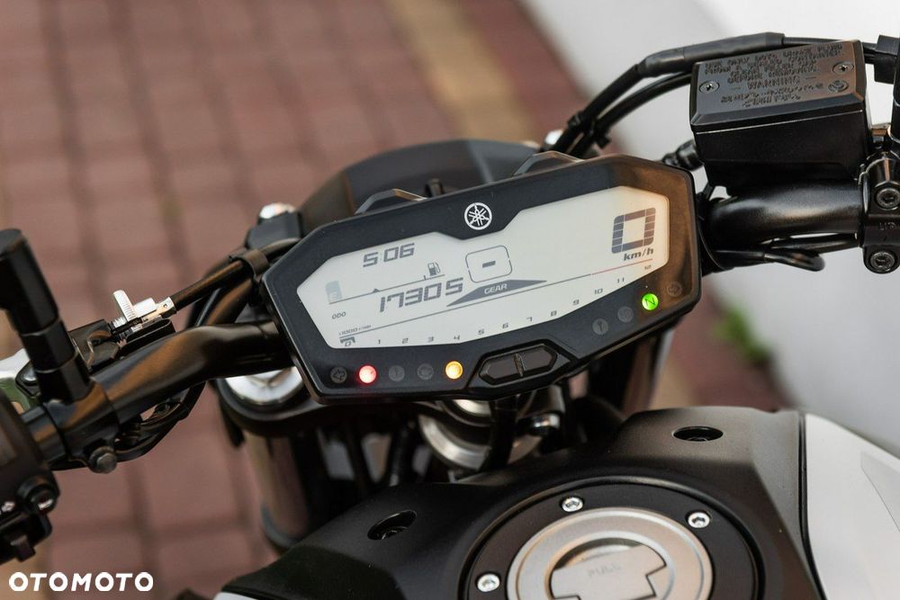 Yamaha MT - 9