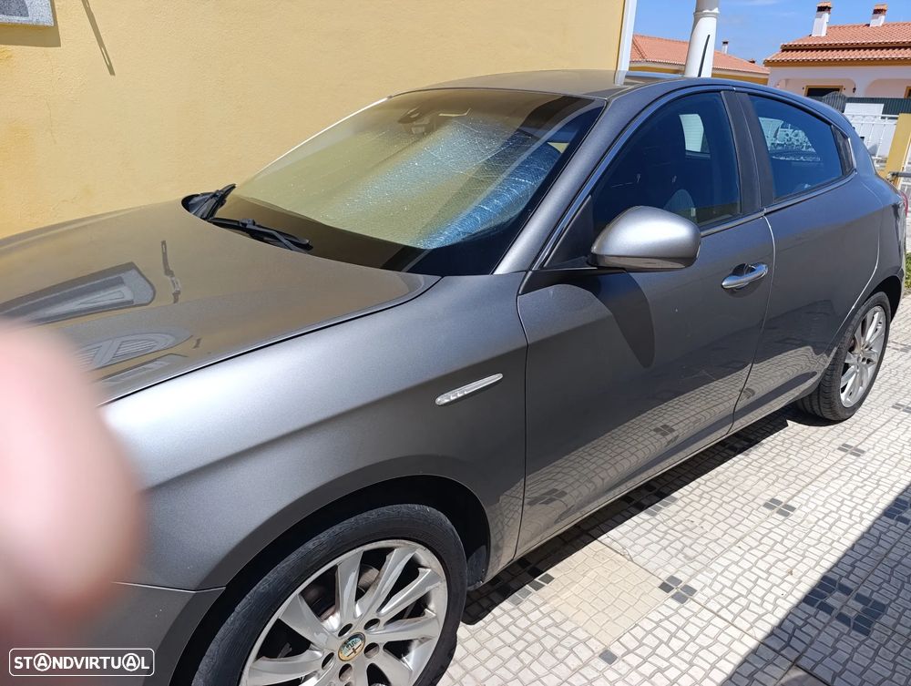 Alfa Romeo Giulietta 1.6 JTDM Corporate - 1