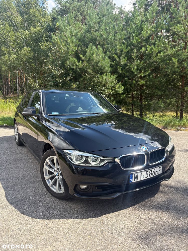 BMW Seria 3 320i xDrive Luxury Line - 9