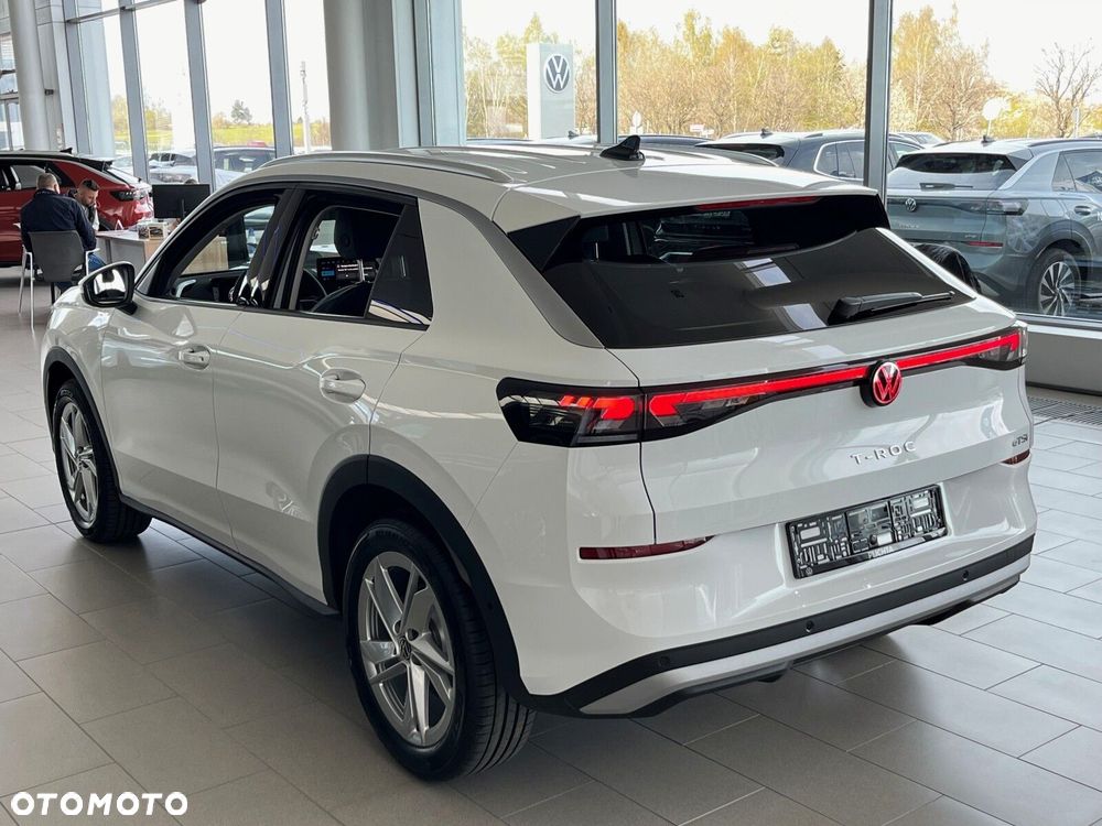 Volkswagen T-Roc 1.5 eTSI Style DSG - 4