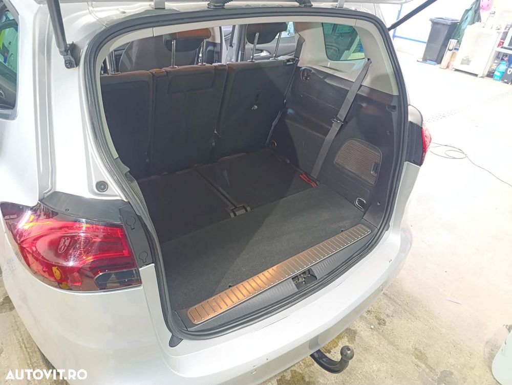 Opel Zafira Tourer 2.0 CDTI Automatik Active - 2