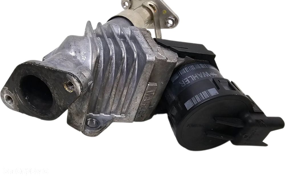 BMW E81 E87 E82 E88 E90  E91 E92 E93 E60 ZAWÓR SPALIN EGR AGR N43 7563241 - 8
