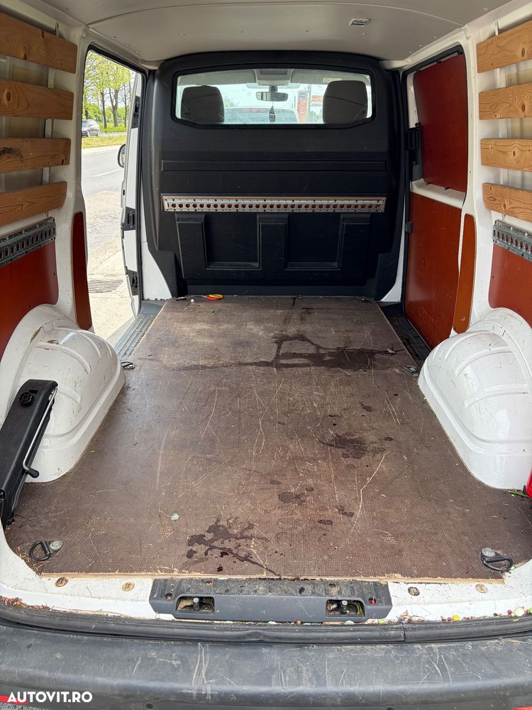 Volkswagen Transporter - 7