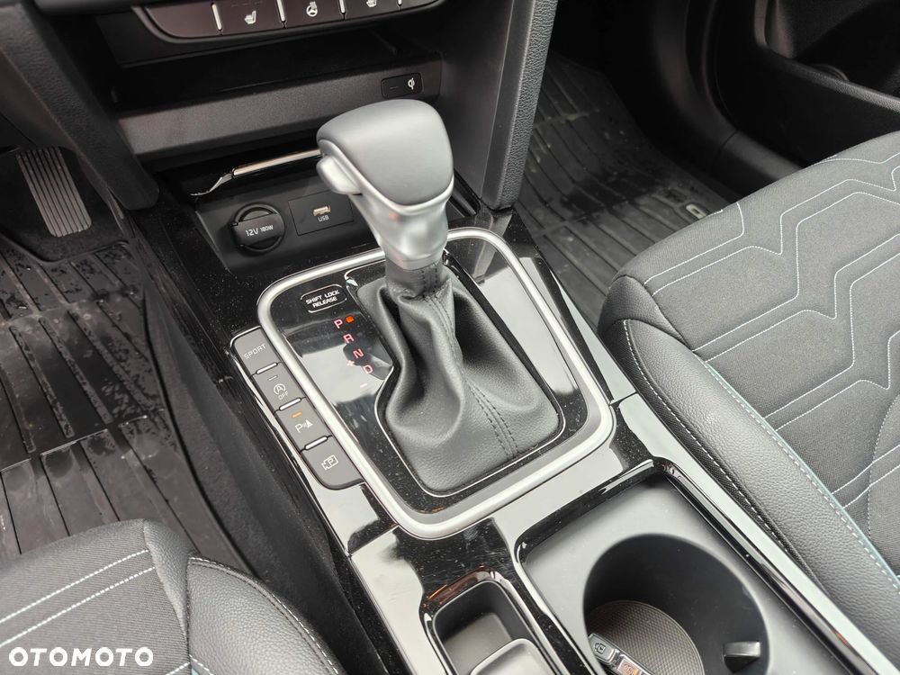 Kia XCeed 1.5 T-GDI L DCT - 21