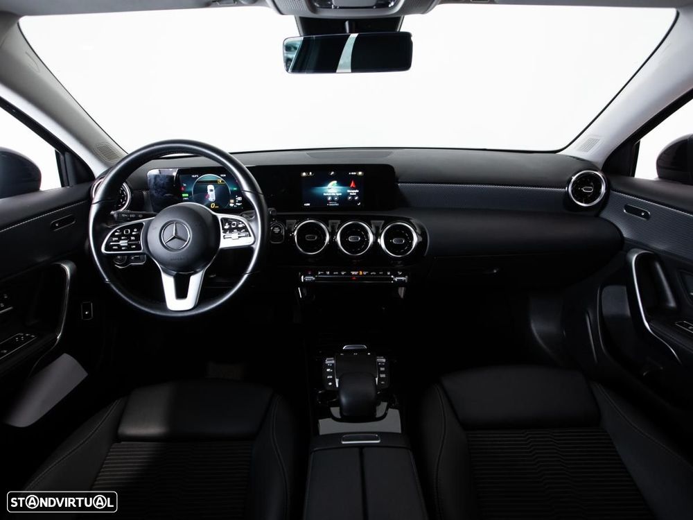 Mercedes-Benz A 250 e 8G-DCT Progressive - 7