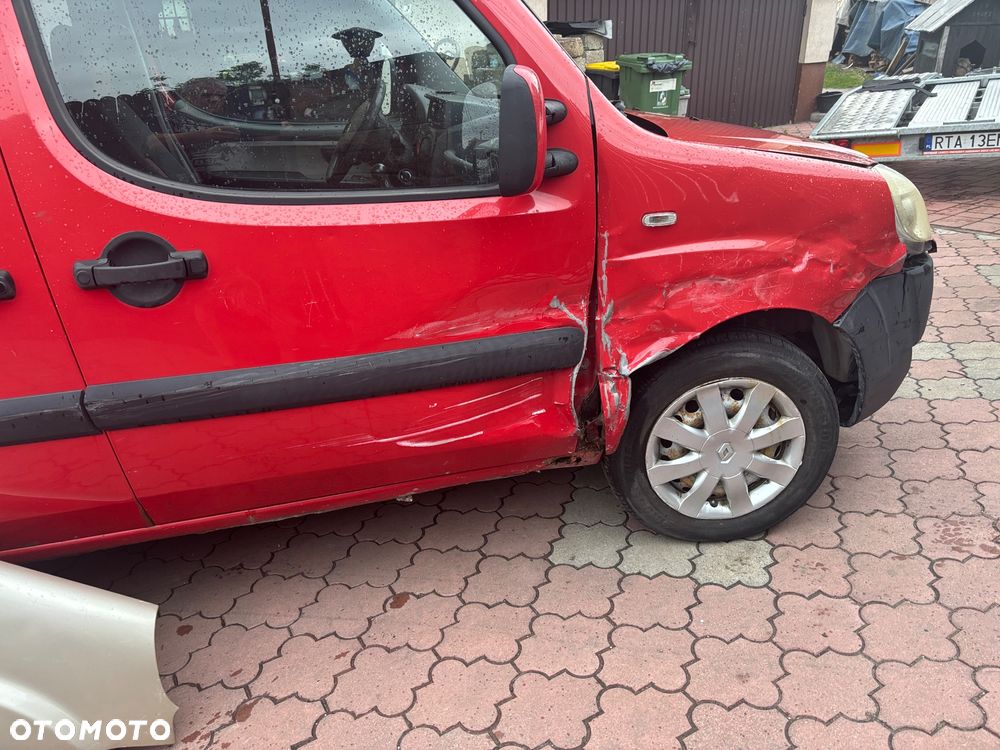 Fiat Doblo 1.9 JTD Dynamic - 2