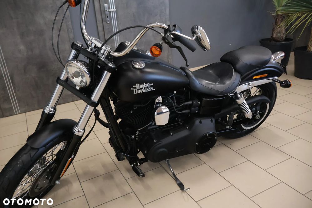 Harley-Davidson Dyna - 14