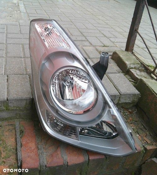 HYUNDAI H1 STAREX 2007-2015 PRAWA PRZEDNIA LAMPA ORYGINAŁ 92102-4H0XX - 1